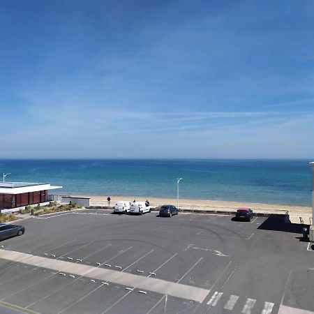F2 - 30M2 Face A La Mer Luc-sur-Mer Szoba fotó